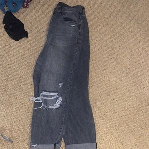 American Eagle Mom Jeans